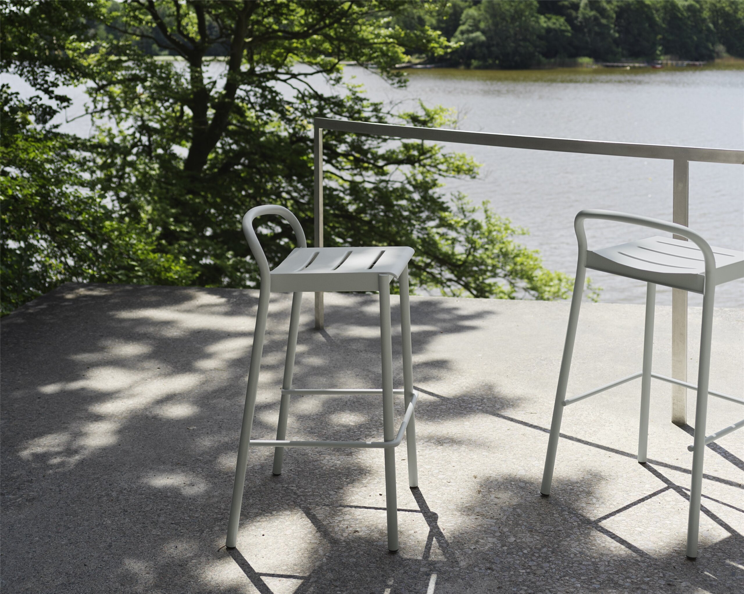 Linear Steel bar stool